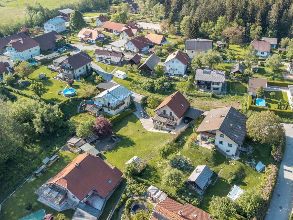 Ferienhaus Auszeit Natur Villach Buitenkant foto